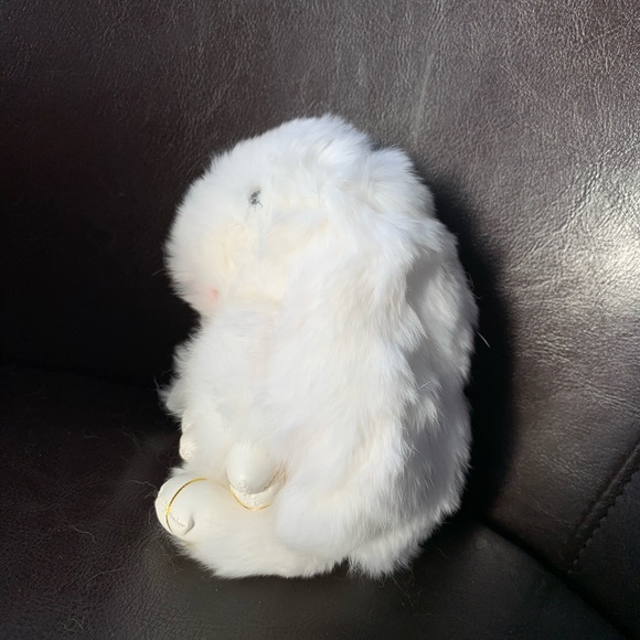 NEW rabbit key chain - Picture 2 of 3